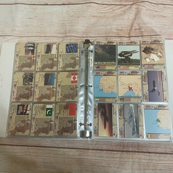 1991 Desert Storm Pro Set 253 Trading Cards In Card Binder - Picture 6 of 10